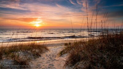 "Gathering on the Beach",   Canon 5D Mk3, 24-70mm f/2.8L Mk2, Singh-Ray Daryl Benson 3-Stop Rev ND Grad