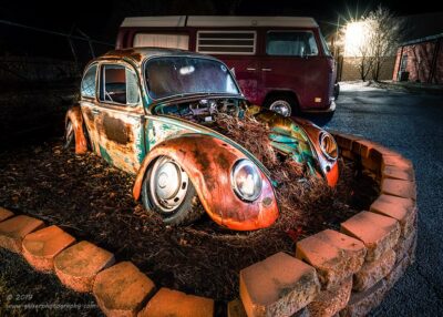 "A Bug to the Light",   Canon 5D Mk3, 16-35mm f/2.8L Mk2, No filters, 87 seconds