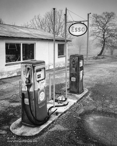 "Fueling Memories",   Canon 5DS R, 16-35mm f/2.8L Mk2, No Filters, Converted to B&W in Lightroom