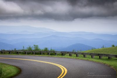 "A Bend in the Road",   Canon 5DS R, 70-200mm f/2.8L Mk2, Singh-Ray Galen Rowell 2-stop soft ND Grad
