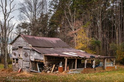 "The Slanted Roof",   Canon 5DS R, 24-70mm f/2.8L Mk2, Singh-Ray Color Combo Polarizer