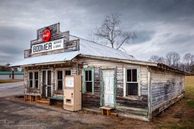 "Local Vending",   Canon 5DS R, 16-35mm f/2.8L Mk2, Singh-Ray Color Combo Polarizer