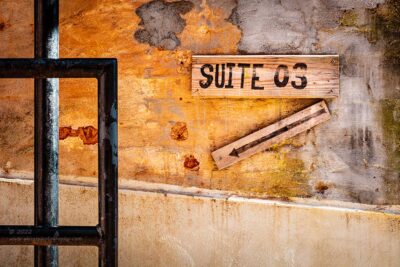 "Down Here",   <a href="https://www.bhphotovideo.com/c/product/1119027-REG/canon_0582c002_eos_5ds_r_dslr.html/BI/21392/KBID/23763/DFF/d10-v21-t1-x604095/SID/DFF" target="_blank" rel="noopener">Canon 5DS R</a>, <a href="https://www.bhphotovideo.com/c/product/1414599-REG/canon_3044c002_ef_70_200mm_f_2_8l_is.html/BI/21392/KBID/23763/DFF/d10-v21-t1-x901618/SID/DFF" target="_blank" rel="noopener">70-200mm f/2.8L Mk2</a>, No filters