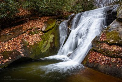 "<em><strong>The Fallen Leaves</strong></em>", <a href="https://www.bhphotovideo.com/c/product/1119027-REG/canon_0582c002_eos_5ds_r_dslr.html/BI/21392/KBID/23763/DFF/d10-v21-t1-x604095/SID/DFF" target="_blank" rel="noopener">Canon 5DS R</a>, <a href="https://www.bhphotovideo.com/c/product/843008-USA/Canon_5175B002_EF_24_70mm_f_2_8L_II.html/BI/21392/KBID/23763/DFF/d10-v21-t1-x342278/SID/DFF" target="_blank" rel="noopener">24-70mm f/2.8L Mk2</a>, <a href="https://singh-ray.com/shop/lb-lighter-brighter-colorcombo-polarizer-color-intensifier/" target="_blank" rel="noopener">Singh-Ray Color Combo Polarizer</a>