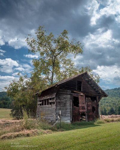 "Secure Shelter",   Canon 5DS R, 24-70mm f/2.8L Mk2, Singh-Ray Color Combo Polarizer, Galen Rowell 3-stop soft ND Grad