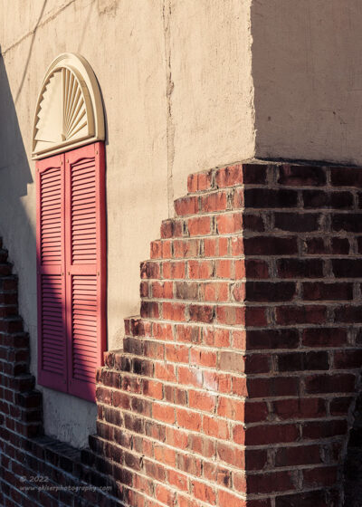 "Shaded Shutters",   Canon 5DS R, 24-70mm f/2.8L Mk2, Singh-Ray Color Combo Polarizer