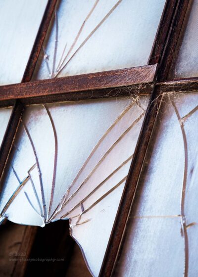 "Broken Theories",   <a href="https://www.bhphotovideo.com/c/product/1119027-REG/canon_0582c002_eos_5ds_r_dslr.html/BI/21392/KBID/23763/DFF/d10-v21-t1-x604095/SID/DFF" target="_blank" rel="noopener">Canon 5DS R</a>, <a href="https://www.bhphotovideo.com/c/product/1414599-REG/canon_3044c002_ef_70_200mm_f_2_8l_is.html/BI/21392/KBID/23763/DFF/d10-v21-t1-x901618/SID/DFF" target="_blank" rel="noopener">70-200mm f/2.8L Mk2</a>, <a href="https://singh-ray.com/shop/lb-lighter-brighter-colorcombo-polarizer-color-intensifier/" target="_blank" rel="noopener">Singh-Ray Color Combo Polarizer</a>