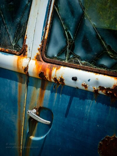 "Cracked Entry",   Canon 5DS R, 70-200mm f/2.8L Mk2, Singh-Ray Color Combo Polarizer
