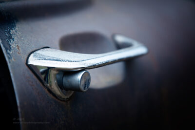 "Thumb Press",   Canon 5DS R, 70-200mm f/2.8L Mk2, Singh-Ray Color Combo Polarizer