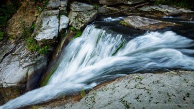 "Wash Over Moss",   Canon 5DS R, 24-70mm F/2.8L Mk2, Singh-Ray Color Combo Polarizer